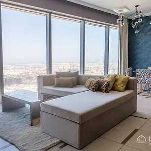 Dream - 48 Burj Gate Gulf Views Apartment