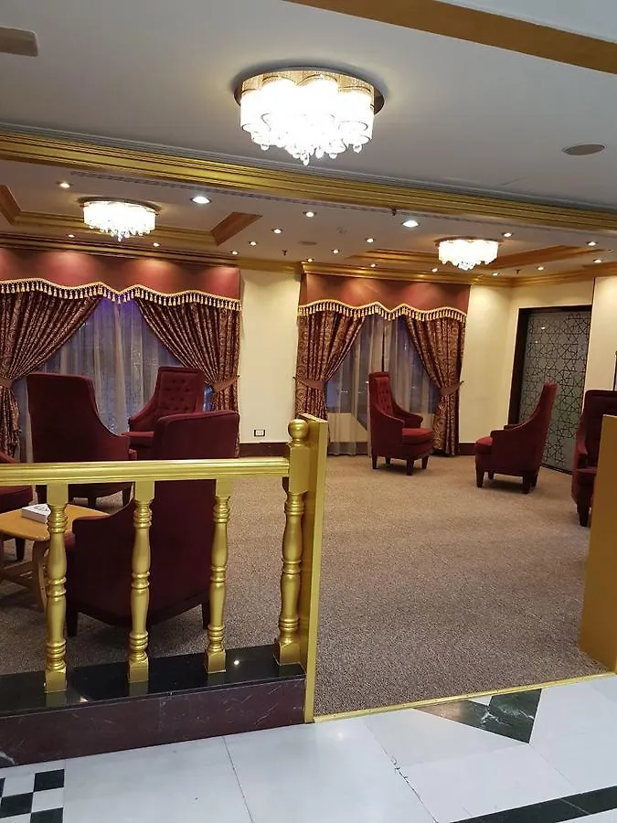 Royal Garden Hotel Dubai 2*,